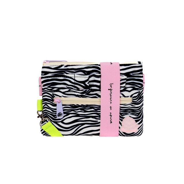 Fanny bag Enfermera en apuros zebra.