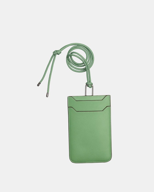 Bolso para móvil efecto piel en verde