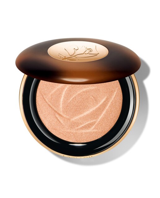 Lancôme – Iluminador Brillo Radiante Teint Idole Ultra Wear C.E. Skin Transforming Highlighter Lancôme.