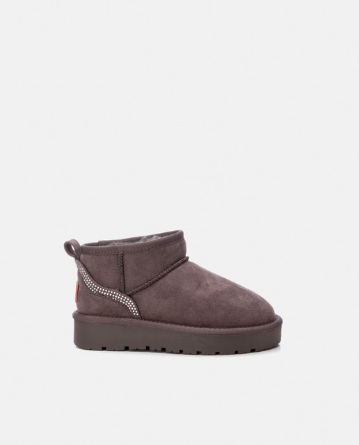 Botas de niña en plataforma con pelo