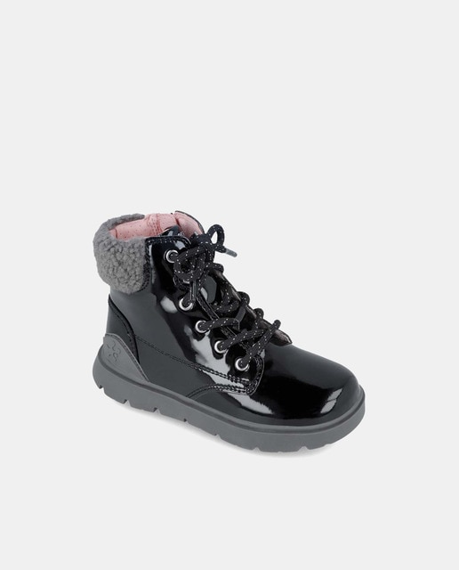 Botines de niña en charol con cremallera