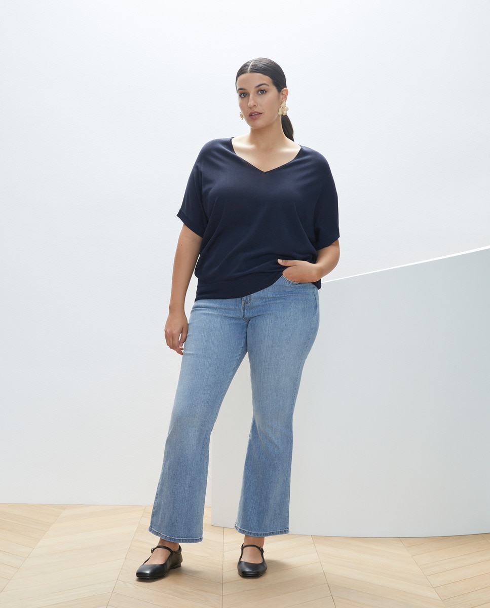 Imagem 0 de Jeans Candice à Boca de Sino