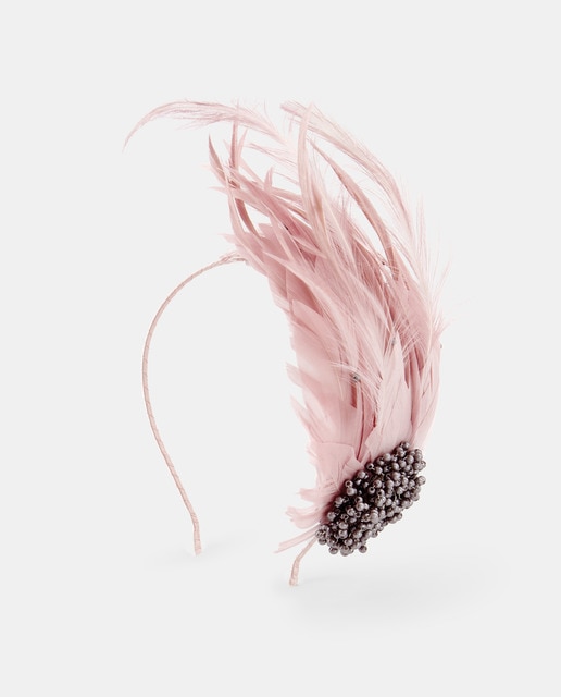Tocado diadema plumas y perlas