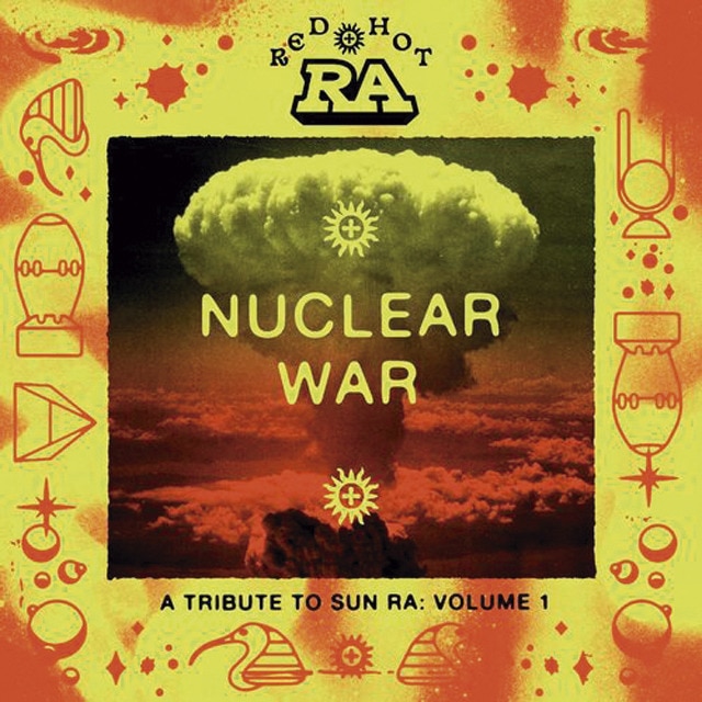 Red hot & Ra - Nuclear war (Edición Color) (2 LP-Vinilo).