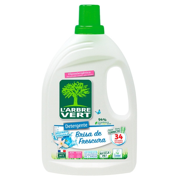 Detergente de Roupa Máquina Brisa Frescura embalagem 34 doses