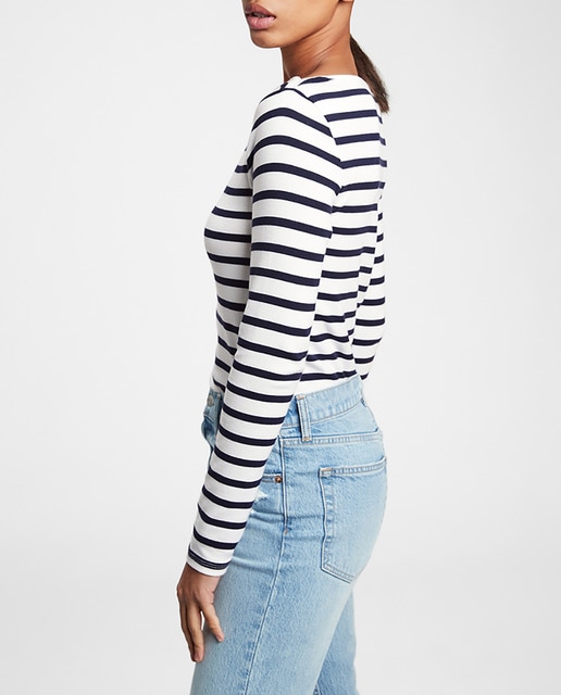 Camiseta de mujer de rayas con algodón pima