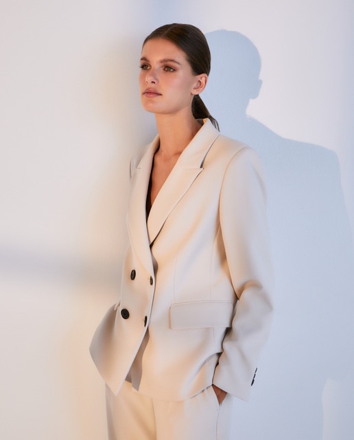 Blazer cruzada de mujer