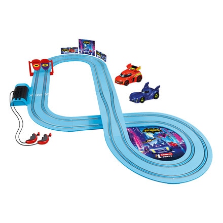 Circuito Batwheels Ready to Roll Carrera First