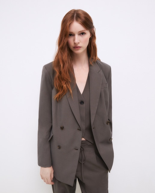 Blazer de mujer cruzada con lana