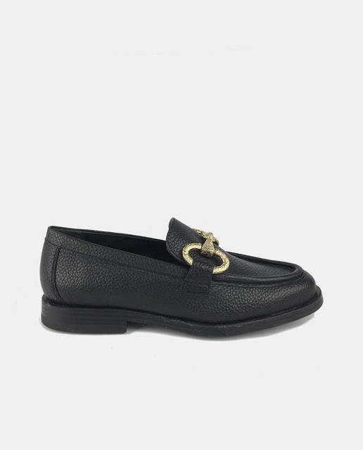 Mocasines de mujer en piel con detalle de estribo