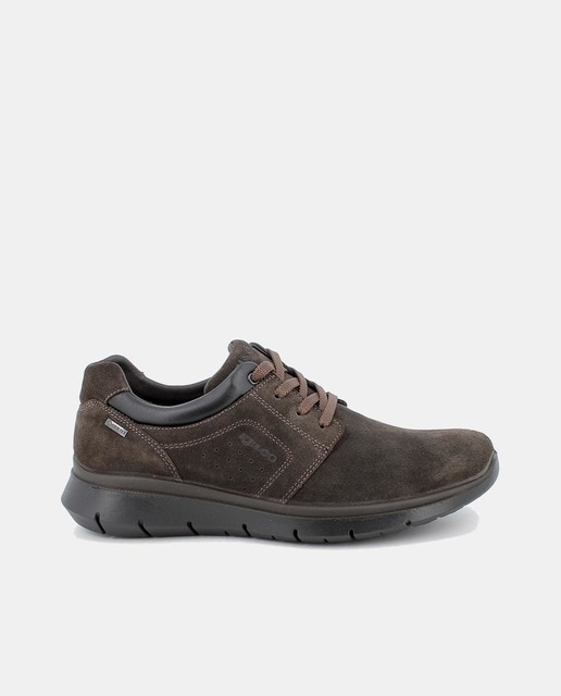 Zapatos de cordones de hombre en ante con goretex y suela ranurada
