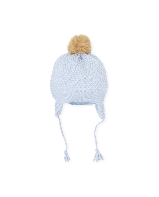 Gorro de tricot con pompón de pelo azul celeste