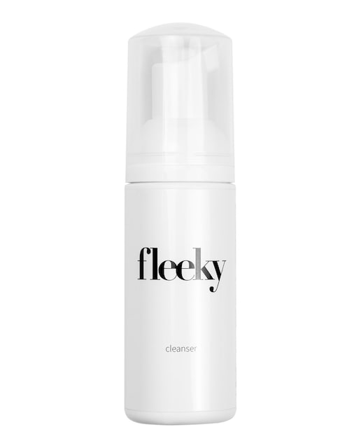 Fleeky – Limpiador en Espuma para pestañas, cejas y piel Fleeky.