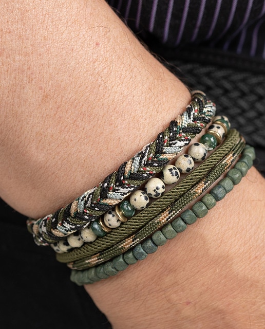 Pulsera con abalorios