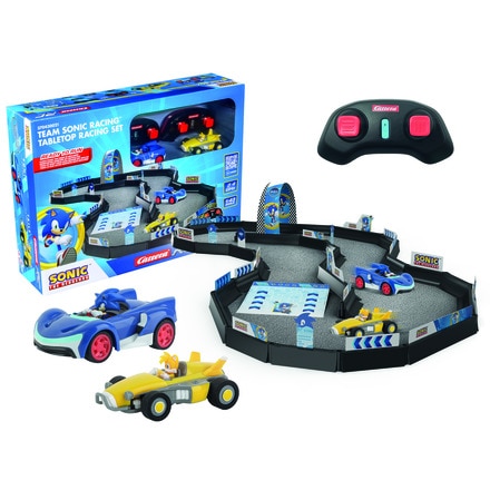 Circuito con dos coches radio control y accesorios Team  Racing Carrera RC