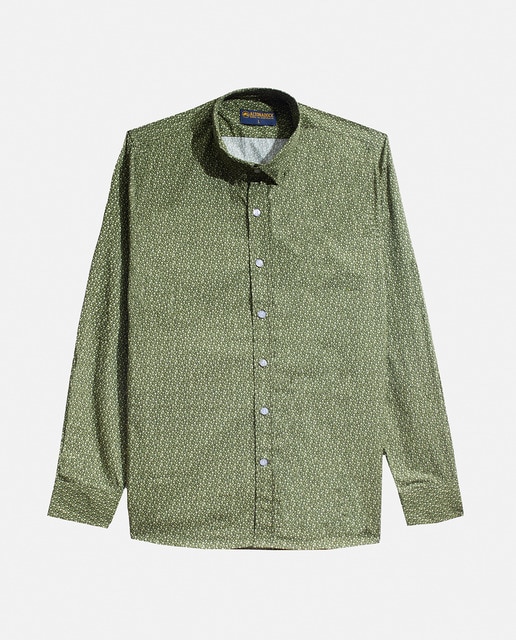 Camisa de hombre estampada de corte slim.