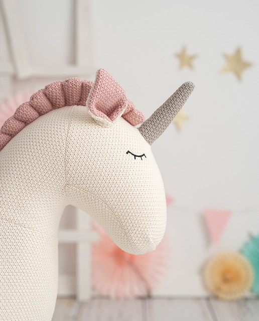 Lámina infantil unicornio blanco