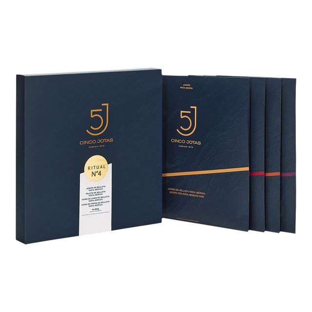Los cuatro ases de Cinco Jotas jamón de Bellota 100% ibérico cortado a mano