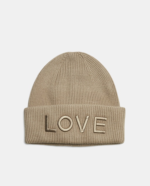 Gorro beanie de punto con bordado