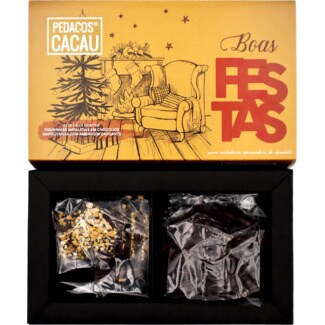 Pedacos Cacau Figuras de Natal de Chocolate e Napolitanas com Amendoim Crocante embalagem 150 g