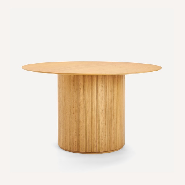 Mesa de comedor redonda de madera de roble Arp Room - El Corte Inglés
