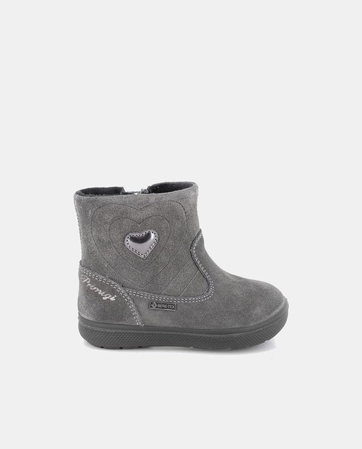 Botas de bebé niña en ante con forro Goretex, cierre cremallera lateral y adorno de corazón