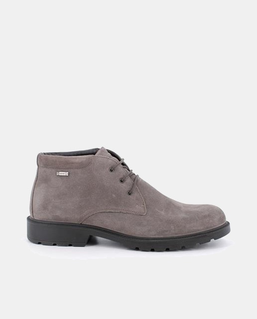 Botines de hombre en ante con forro goretex