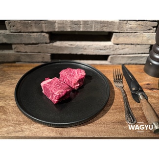 Tataki de vacuno de raza Wagyu argentino peso aproximado bandeja 150 g - Pampeana