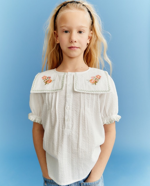 Blusa de manga corta de niña