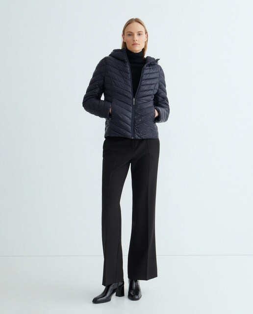 Plumas corto ligero de mujer