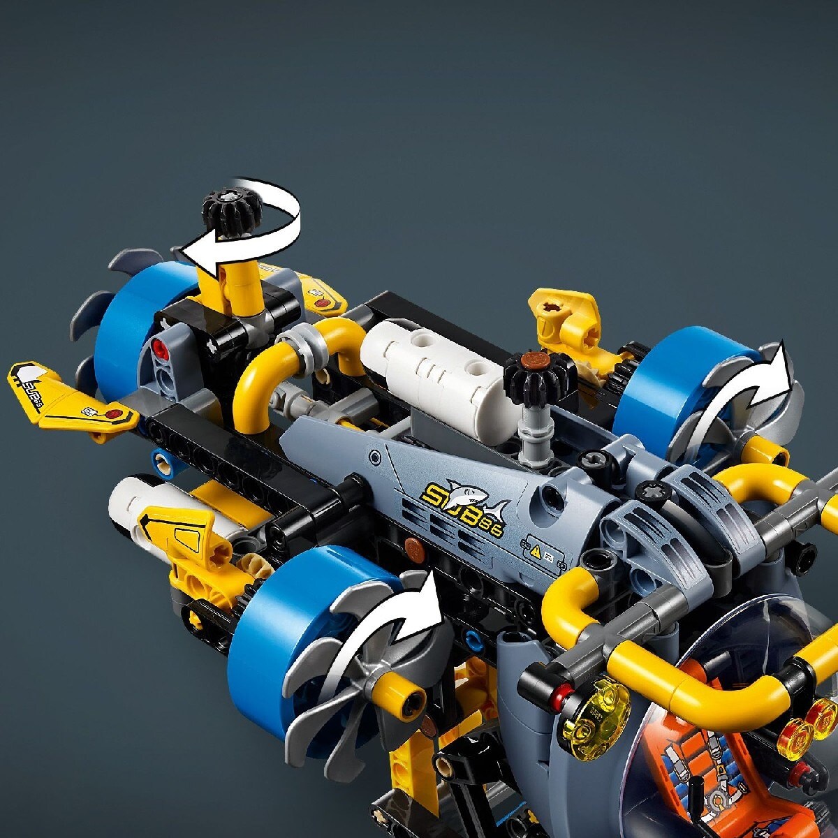 Submarino de Investigação em Águas Profundas Lego Technic 7