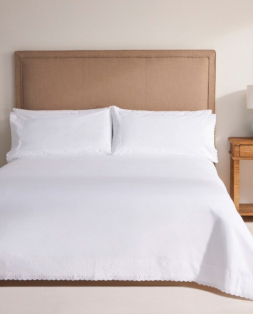 Juego de funda nórdica percal de algodón sostenible Claris El Corte Inglés.