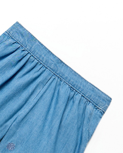Short denim chambray