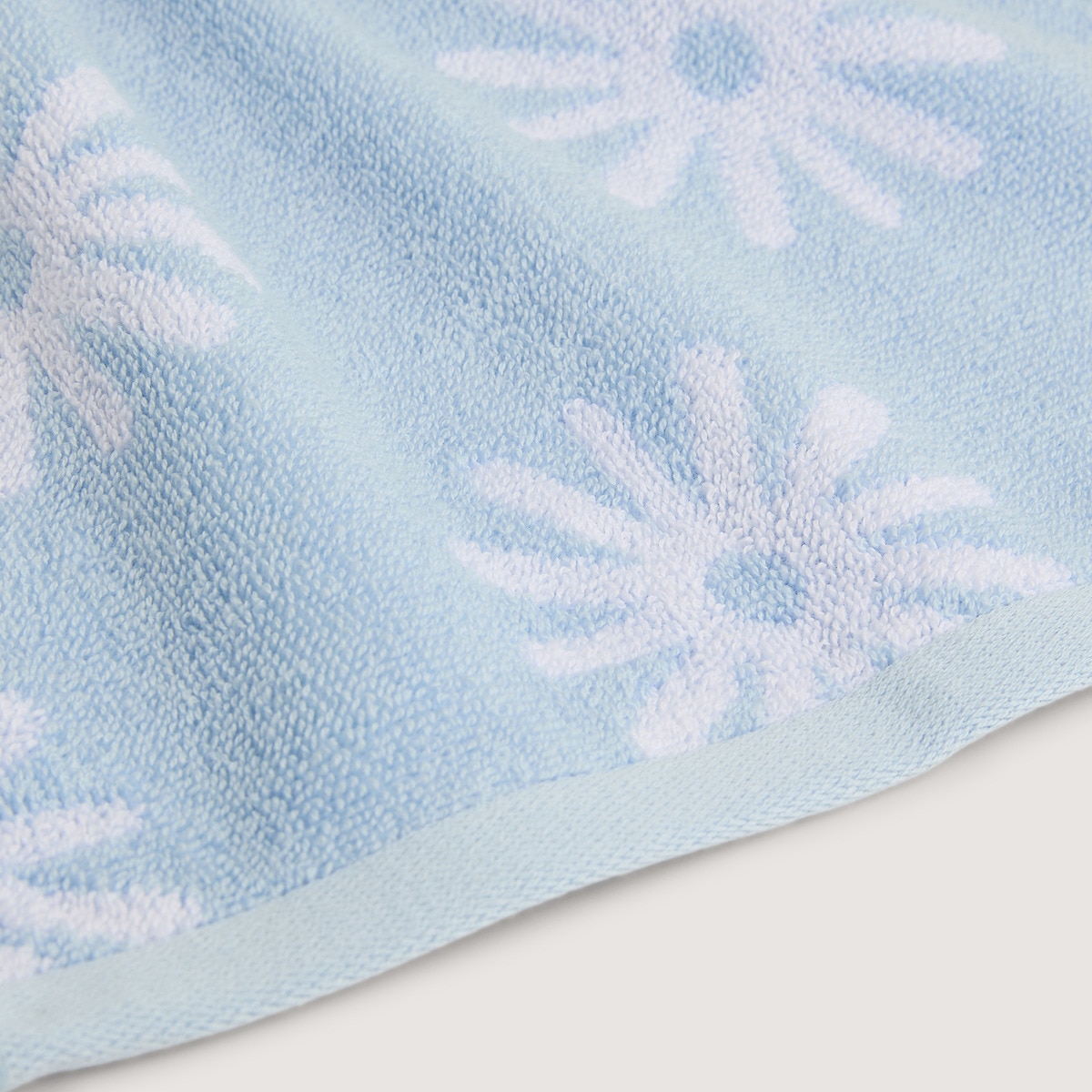 Toalla de baño algodón 450 gr/m2 Daisy Basics El Corte Inglés Azul-2