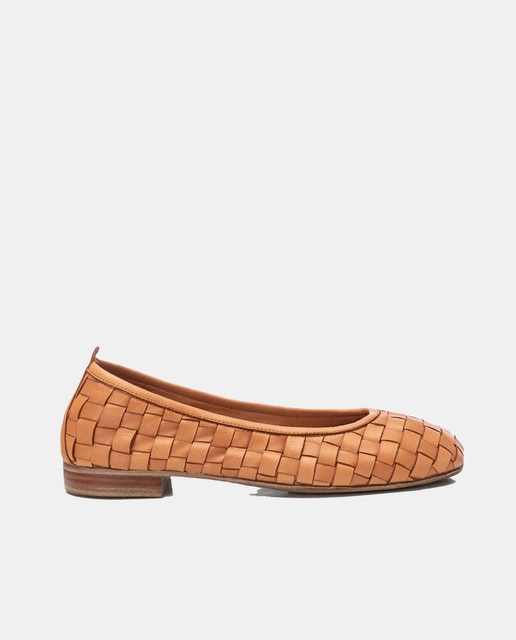 Carmela - Zapato de señora en piel.