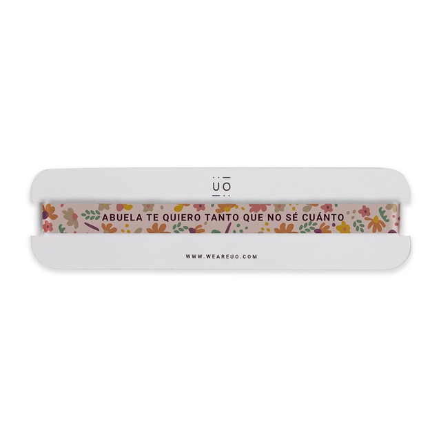 Pulsera de tela UO 'Abuela te quiero tanto que no sé cuánto'.
