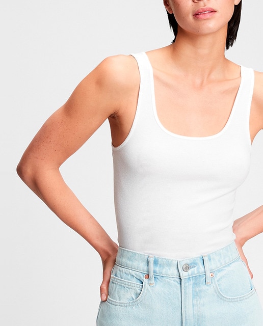 Top de mujer escote redondo