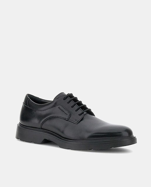Zapatos de cordones de hombre en piel con pala lisa y suela de goma