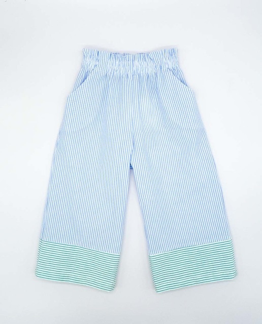 Pantalón con rayas