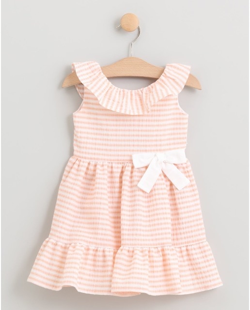 Vestido de rayas con volante