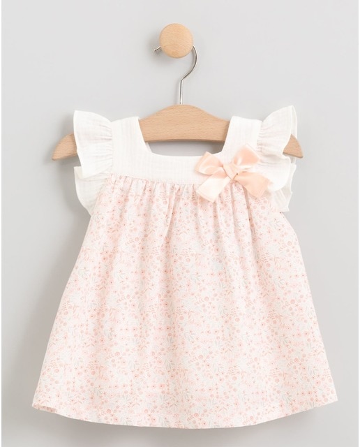 Vestido flores con volantes