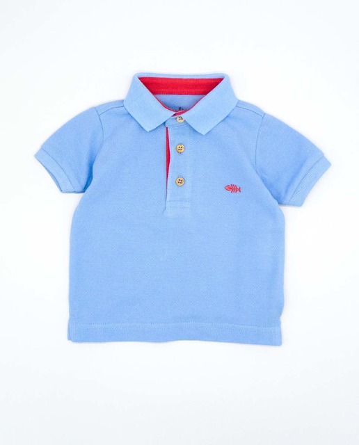 Polo con pez bordado