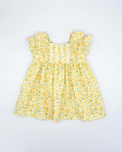 Vestido con volante