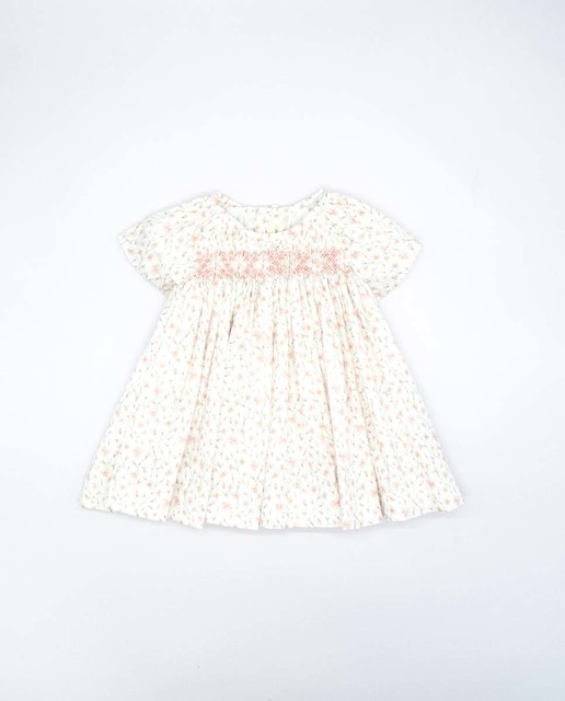 Vestido bordado a mano