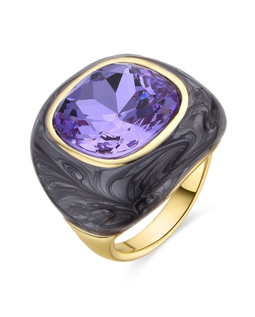 Anillo acabado en oro amarillo 18k