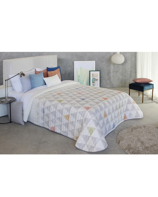 Copriletto estampado ligero  ideal para entretiempo