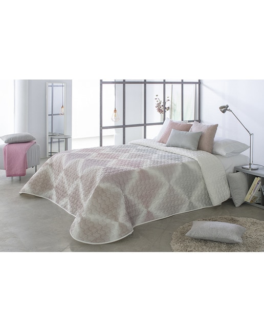 Copriletto estampado ligero  ideal para entretiempo.