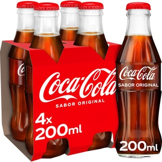 COCA-COLA original cola soft drink 4-pack bottles 20 cl (glass container)