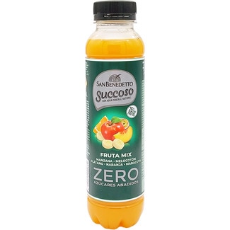 SAN BENEDETTO agua mineral natural con zumo de Fruta Mix Zero azúcares añadidos botella 40 cl (manzana, melocotón, platano,naranja y maracuya)