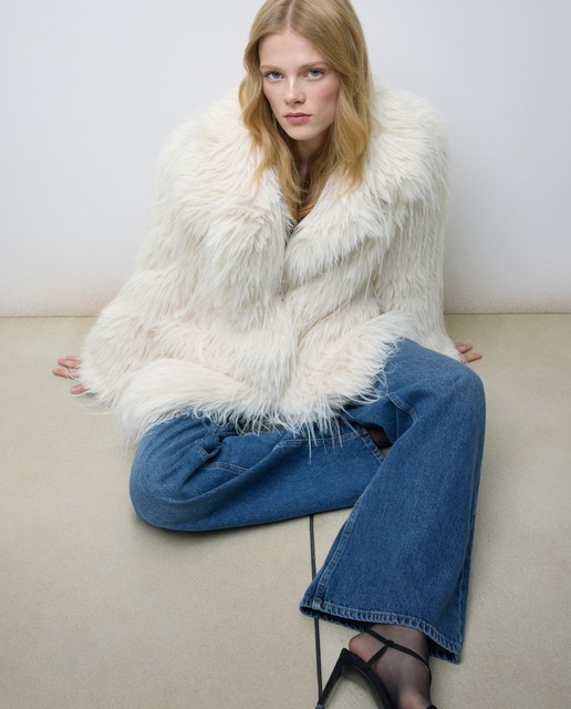 Abrigo de mujer pelo de Mongolia